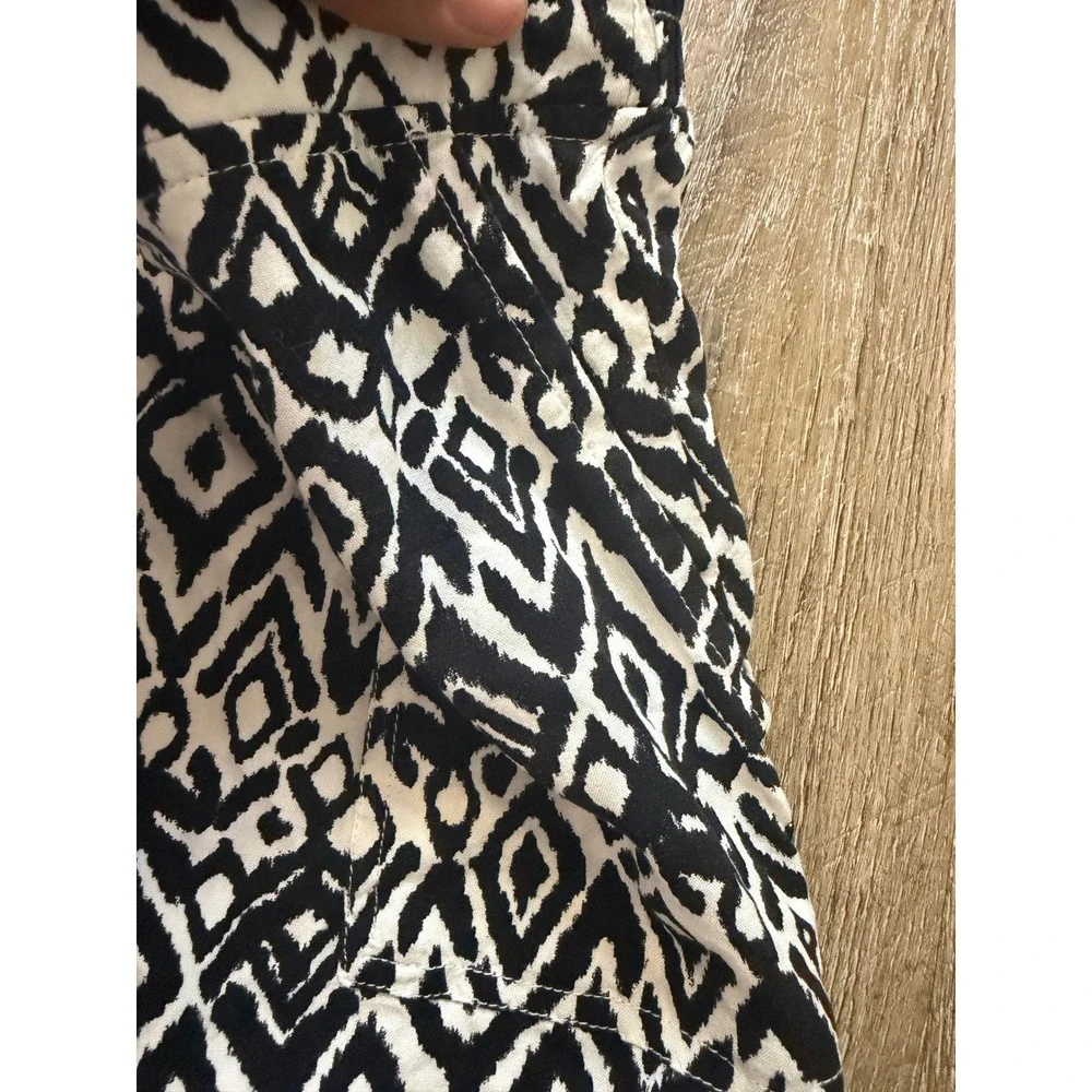 Wildfox Womens Black White Geometric Ikat Diamond Rayon Shorts Size L High Waist